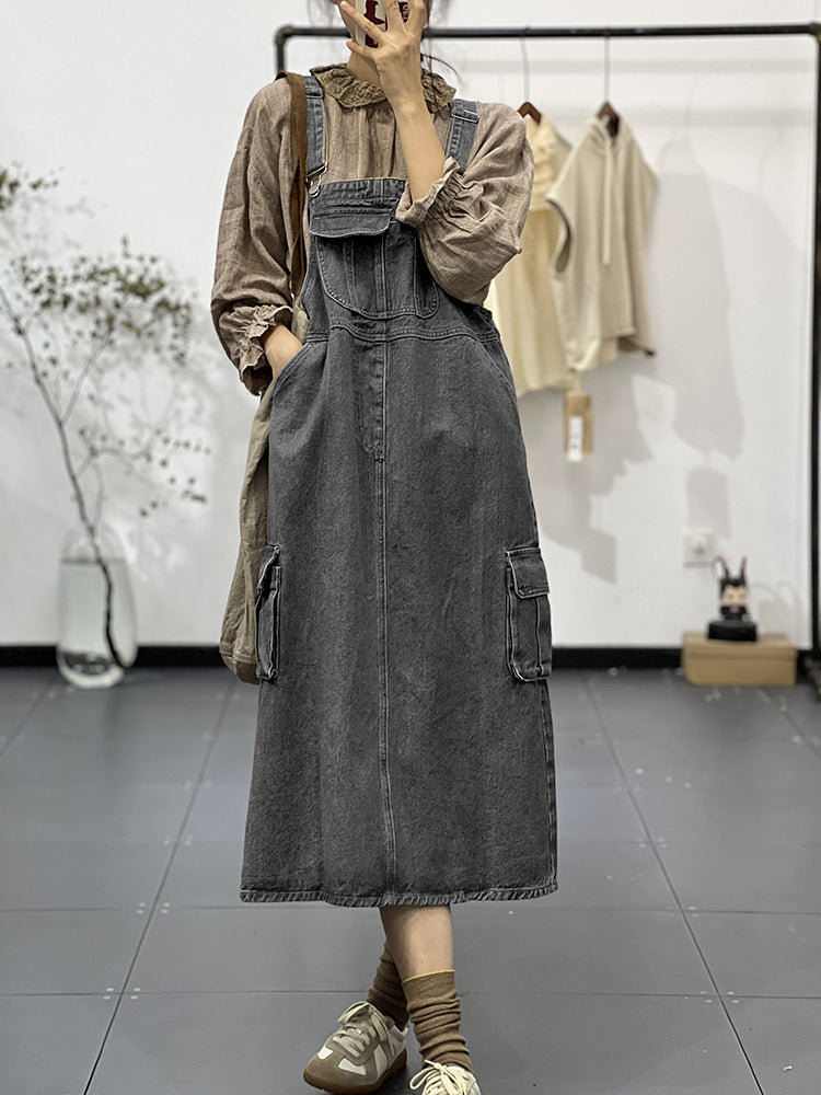 Latzkleid mit Cargotasche