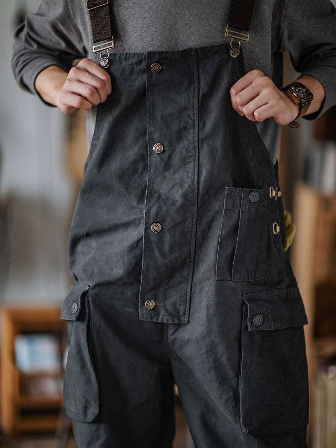 Salopette en toile boutonnée pour homme