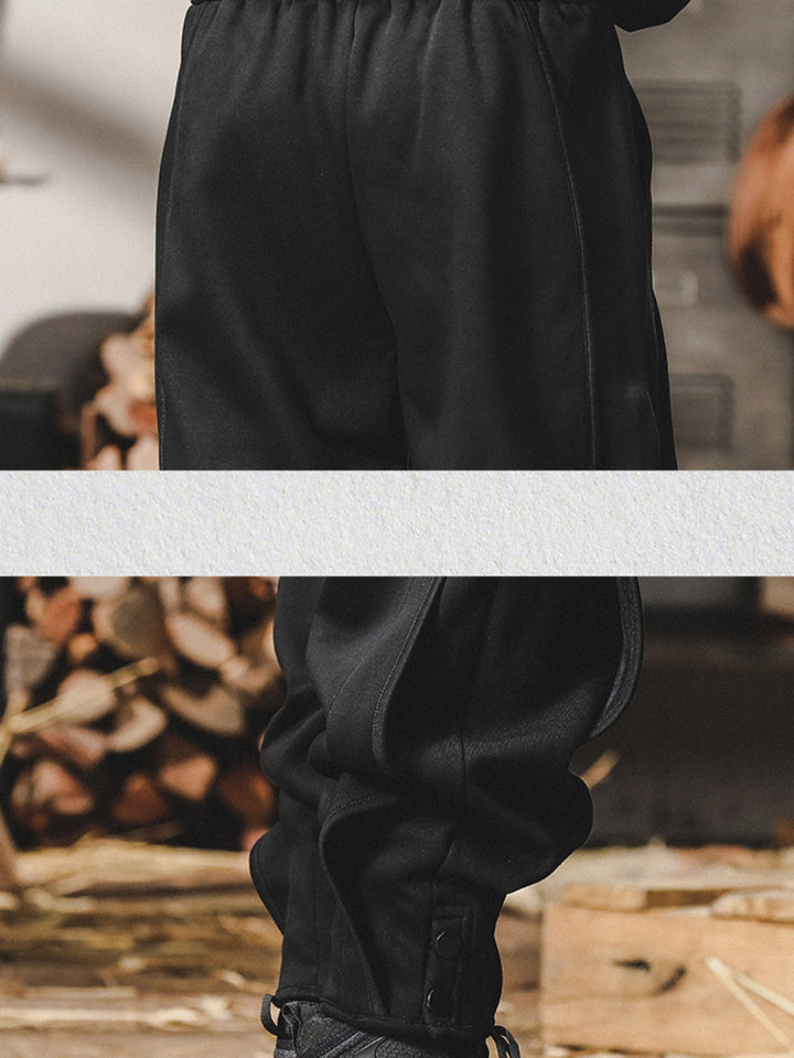 Pantalon de jogging pour homme avec détails boutonnés et taille confortable