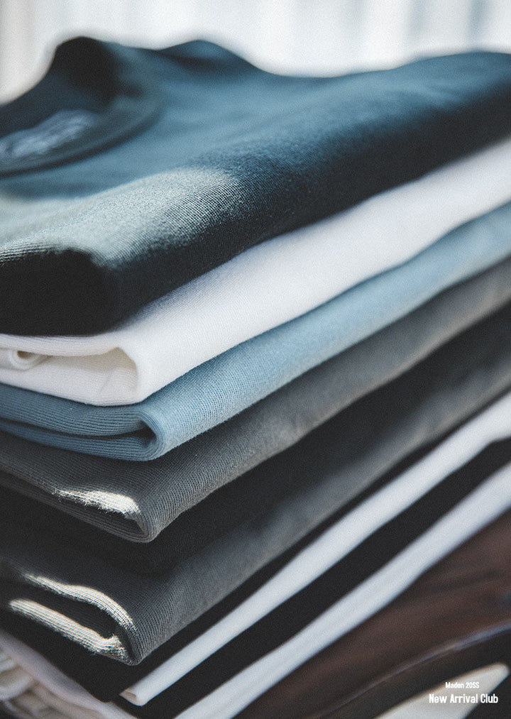 Camiseta Clásica de Cuello Redondo y Corte Slim para Hombre