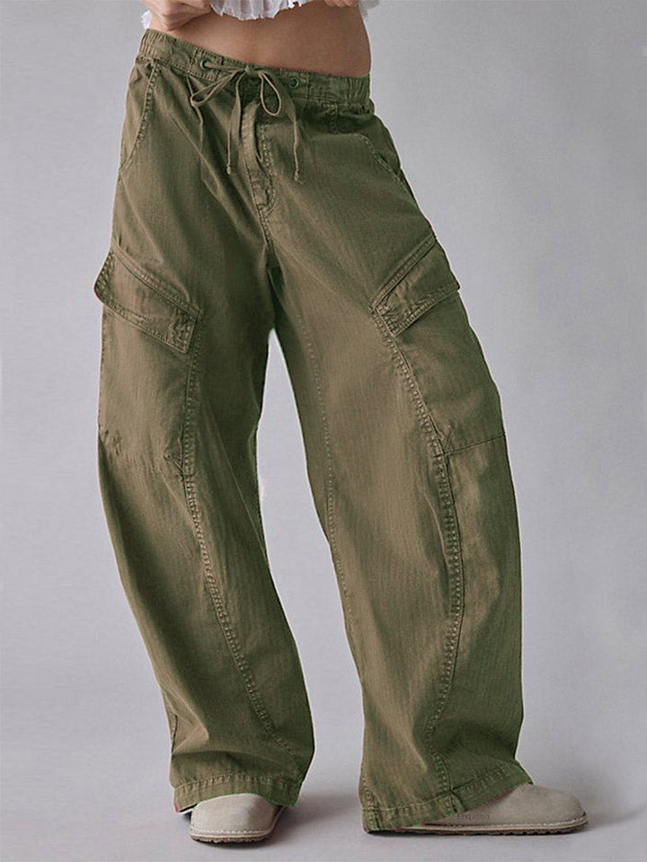 Pantaloni da donna a gamba larga e strutturata