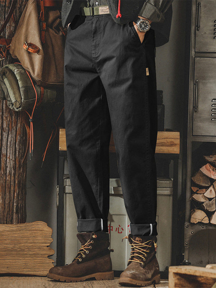 Vintage-inspirierte, gewaschene Chino-Hose für Herren mit schmal zulaufendem Bein