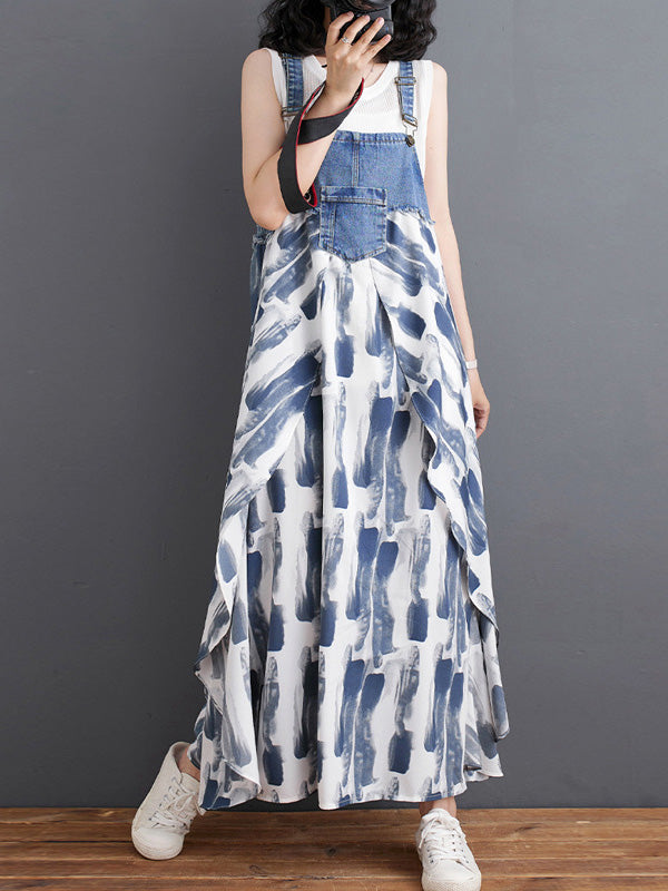 Latzkleid aus Denim mit Patchwork-Aquarellmuster