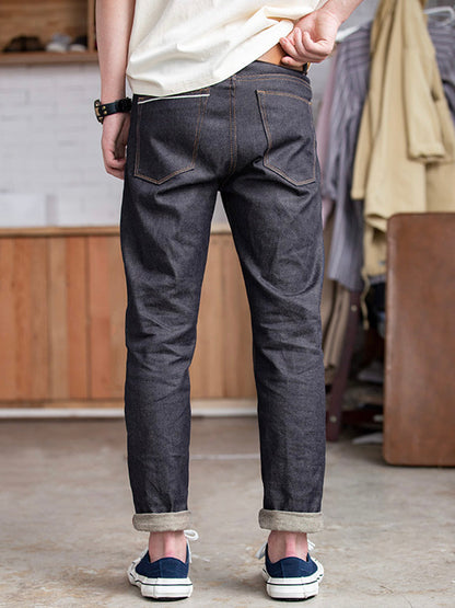 Herren-Jeans im amerikanischen Retro-Stil aus Raw Denim