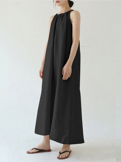 Vestido de lino con hombros descubiertos y tirantes en la espalda
