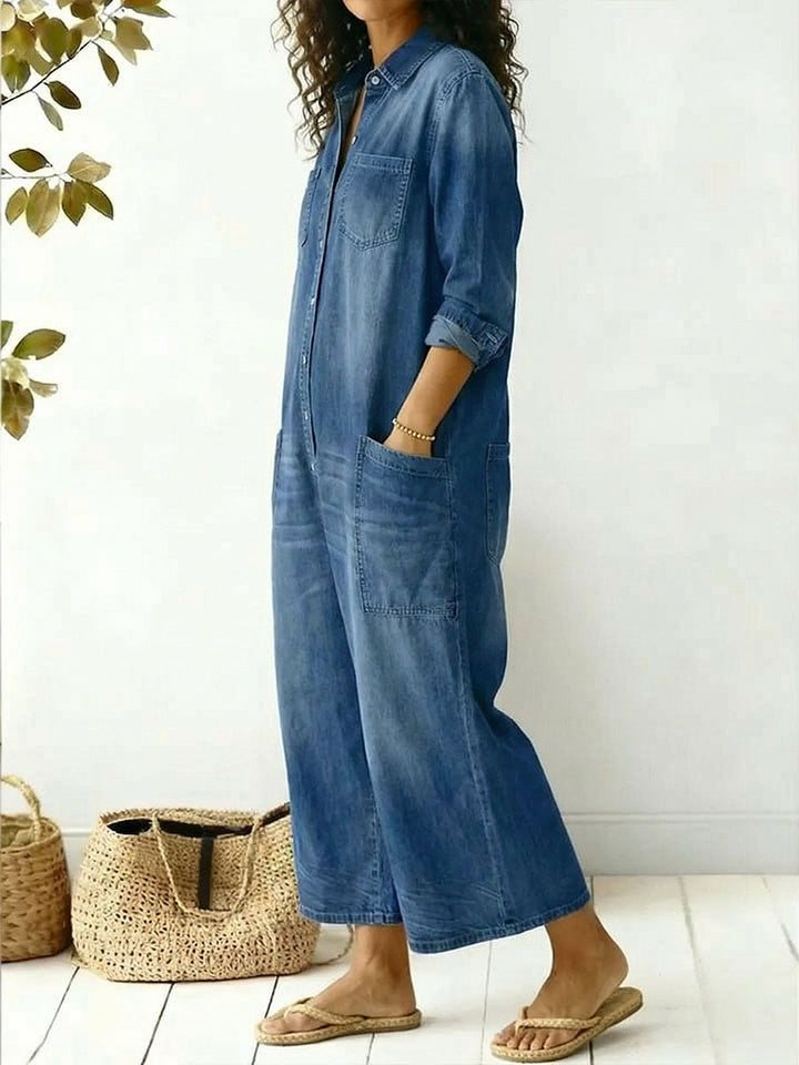 Jumpsuit aus leichtem Denim mit weitem Bein und lockerer Passform
