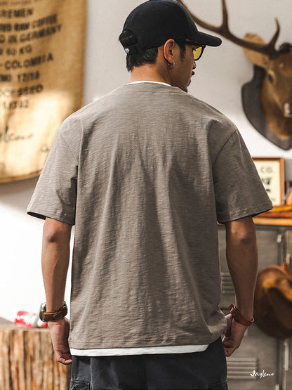 Herren Kurzarm‑T‑Shirt mit Fake‑Layer‑Effekt und V‑Ausschnitt