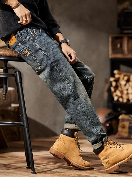 Jeans da uomo modello balloon fit con lavaggio retrò e design multi-tasche