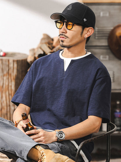 Herren Kurzarm‑T‑Shirt mit Fake‑Layer‑Effekt und V‑Ausschnitt
