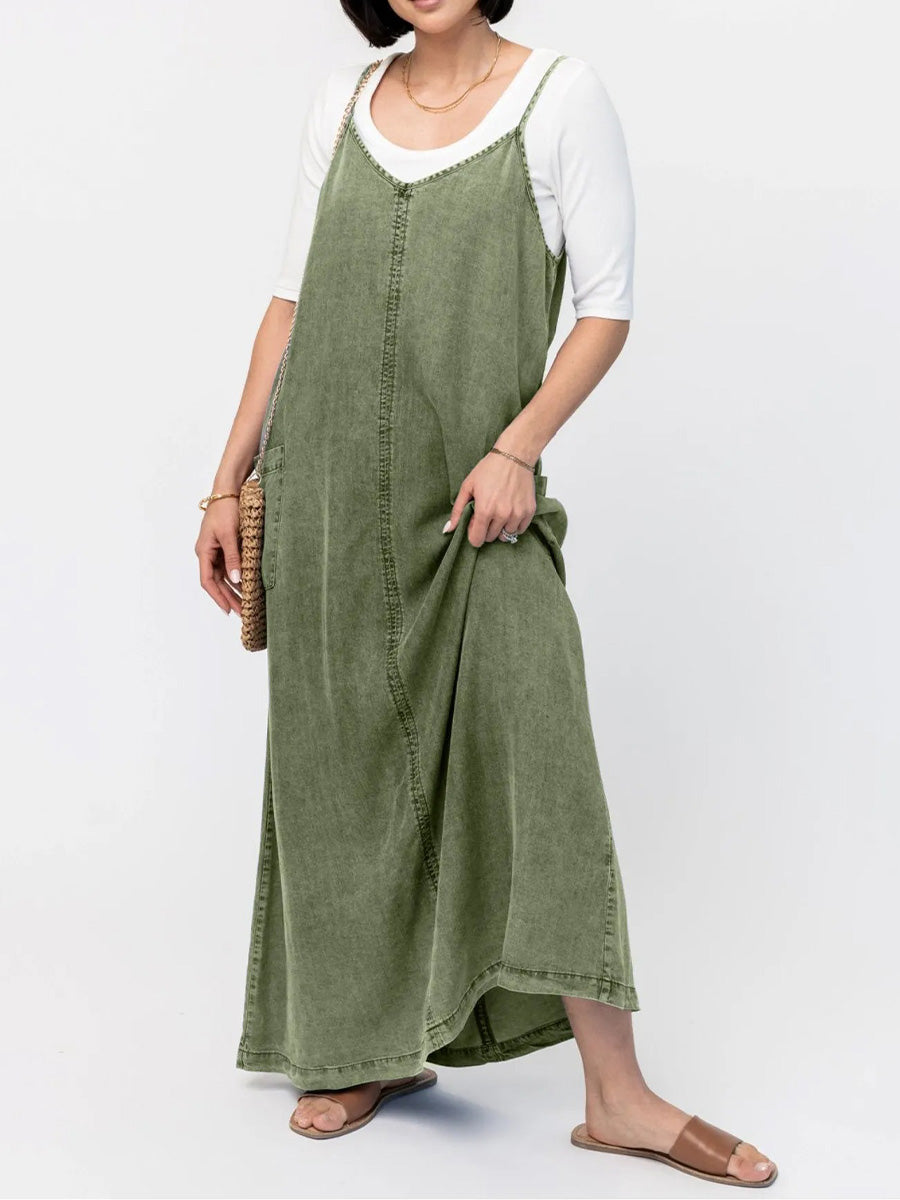 Maxikleid aus Denim mit Spaghettiträgern und V-Ausschnitt