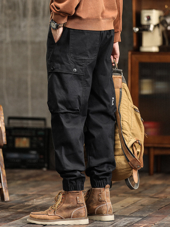 Pantalones cargo de hombre con cintura elástica y detalles de botones