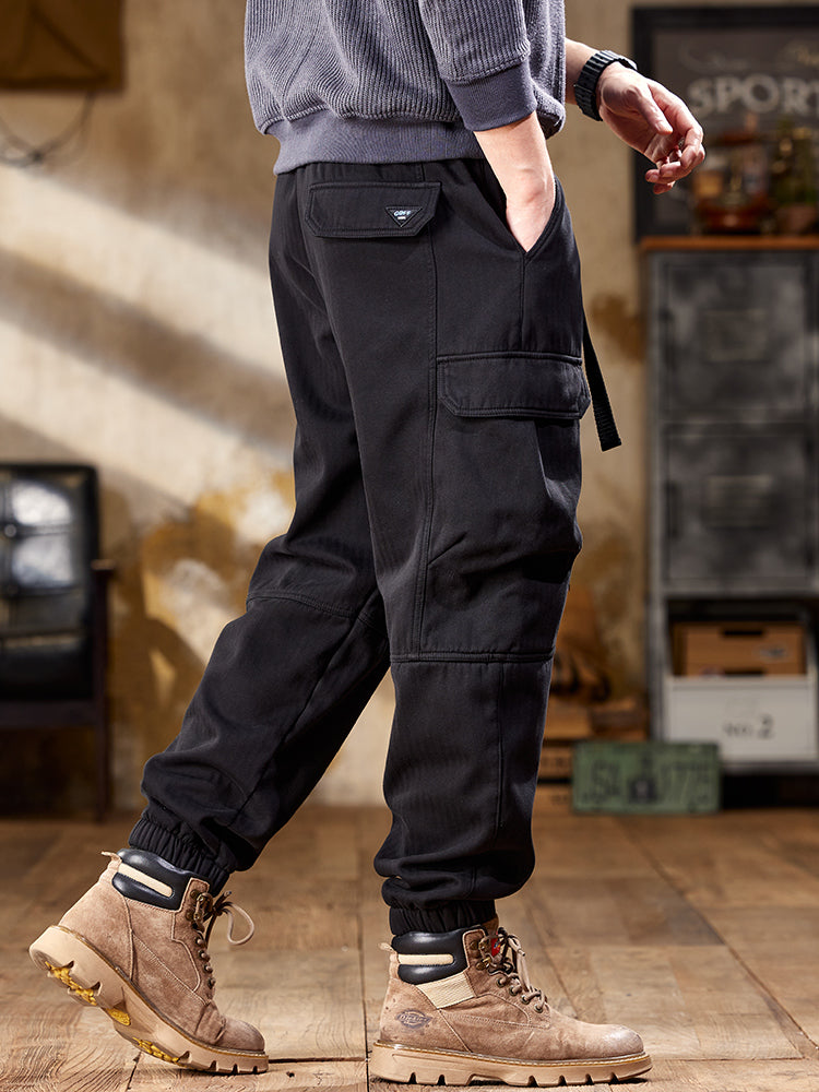 Pantaloni cargo da uomo in tessuto a spina di pesce con cinturino in vita