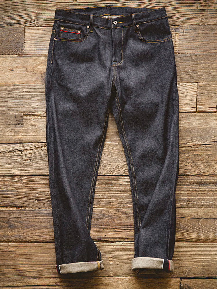 Herren-Jeans im amerikanischen Retro-Stil aus Raw Denim