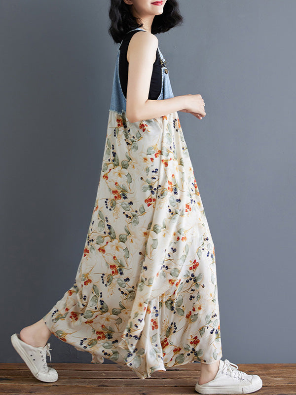 Latzkleid aus Denim mit Patchwork-Aquarellmuster
