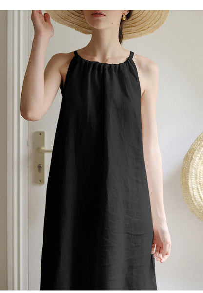 Vestido de lino con hombros descubiertos y tirantes en la espalda