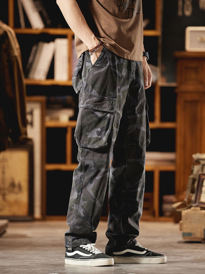 Pantaloni cargo mimetici da uomo ispirati all&