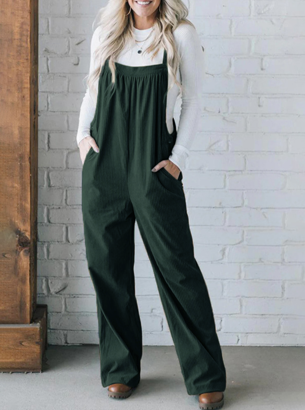 Bequemer Cordoverall für Damen in lockerer Passform